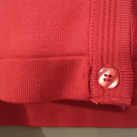 Vintage Givenchy Sport Paris - New York Red Button Cardigan. - Picture 4 of 8